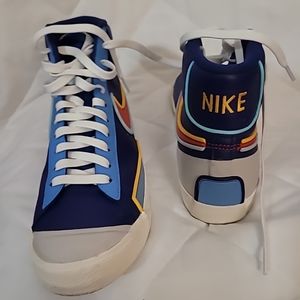 Nike Blazer Mid 77 Infinite D/MS/X Deep Royal Blue Copa DA7233-400 Size 10.5